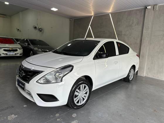 NISSAN VERSA 1.0 12V FLEX S 4P MANUAL NISSAN VERSA 1.0 12V FLEX S 4P MANUAL